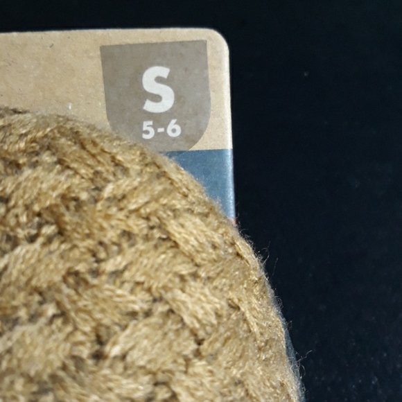 New Dearfoams Brown Slippers Size 6 - Picture 8 of 10